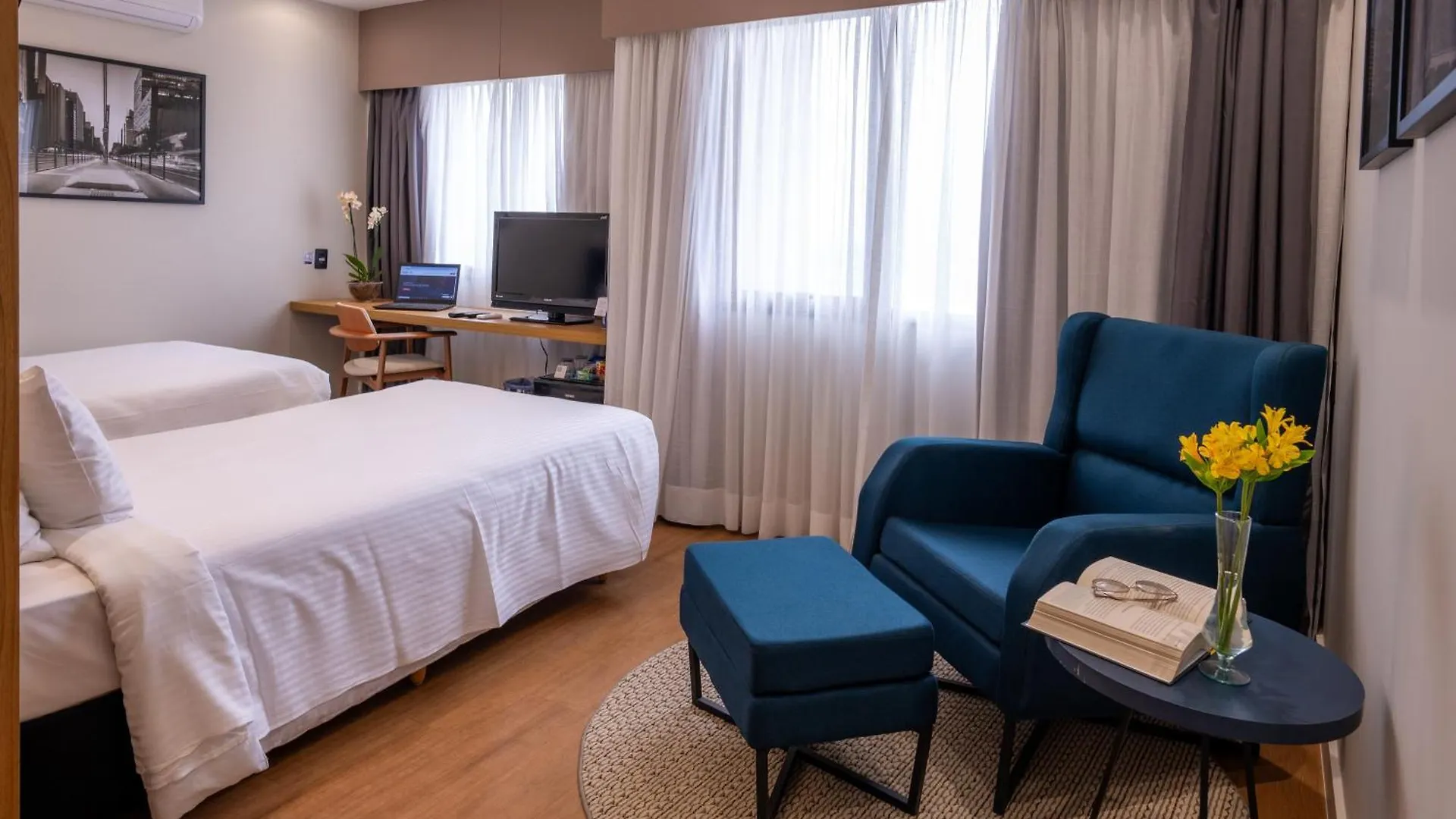 Esuites Congonhas By Atlantica Сан-Пауло Отель